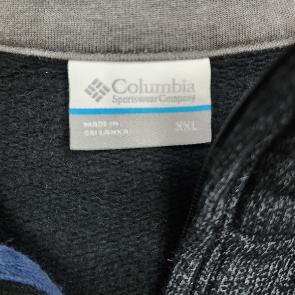 Columbia 2XL Like New Men's Gray Sweater 1/4 Zip - Picture 3 of 5